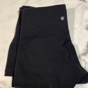 Lulu lemon fleece Lined leggings. Size 2-4. Worn twice.